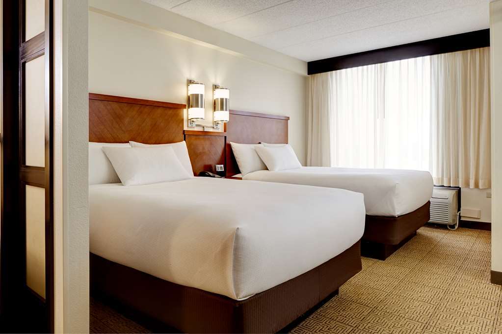 Hyatt Place Chantilly Dulles Airport South Room photo