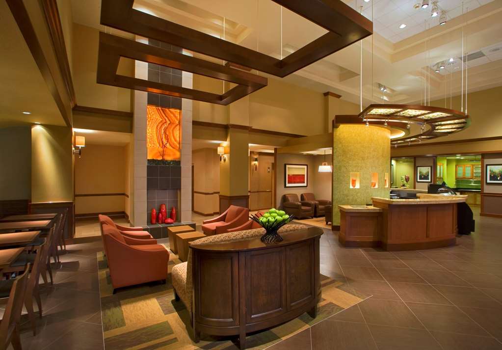 Hyatt Place Chantilly Dulles Airport South Interior photo